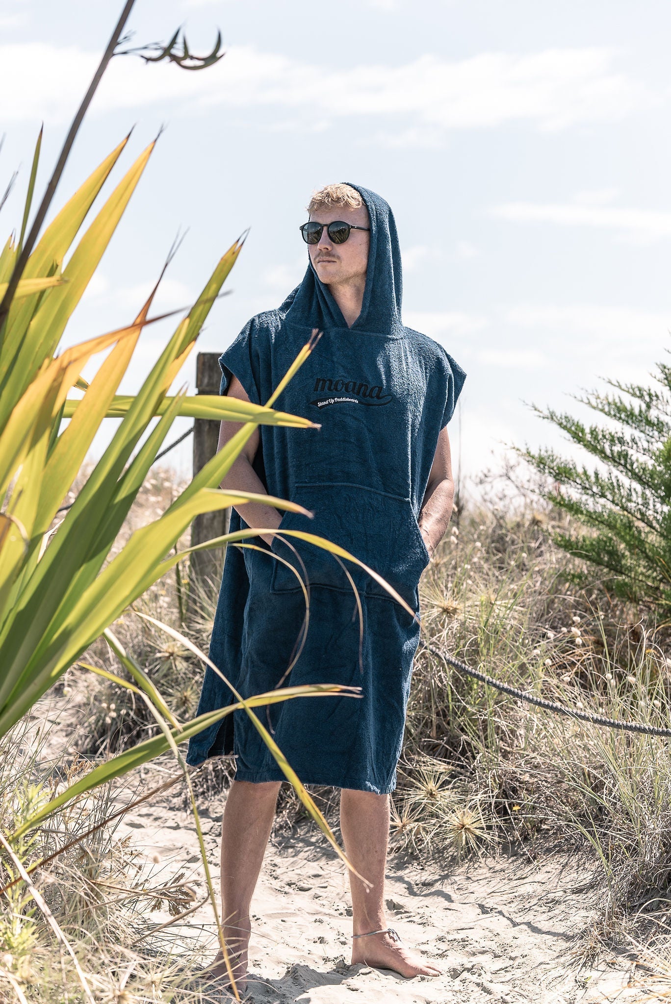 MOANA HOODED TOWEL PONCHO