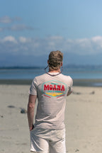MOANA MENS BADGE TEE