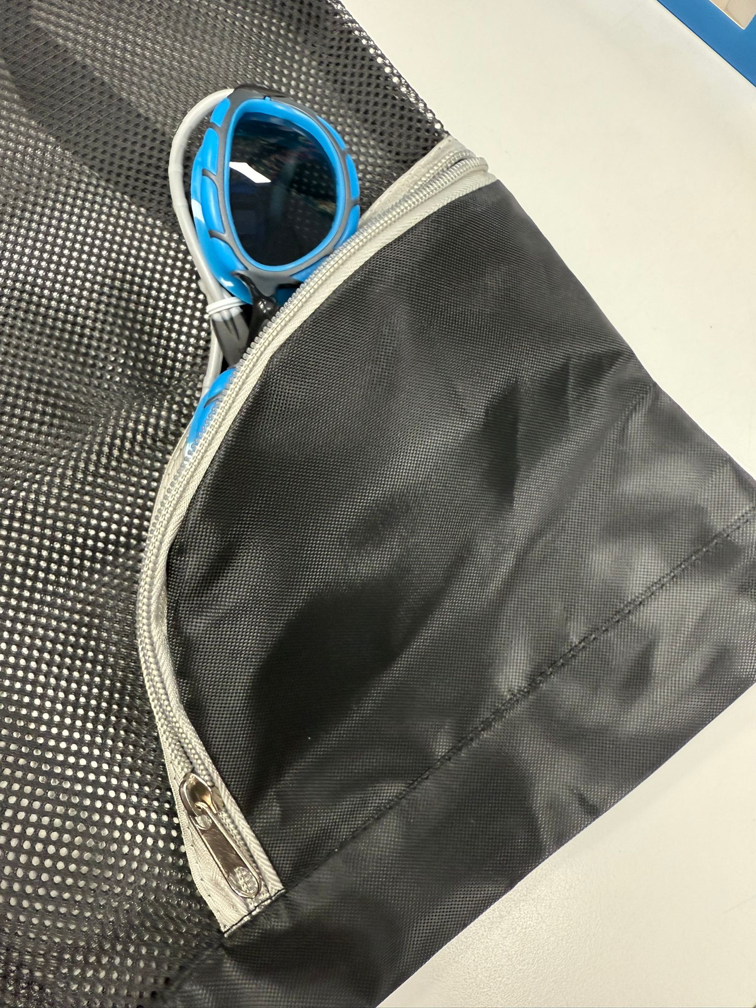 GLYDE BASIC MESH BAG