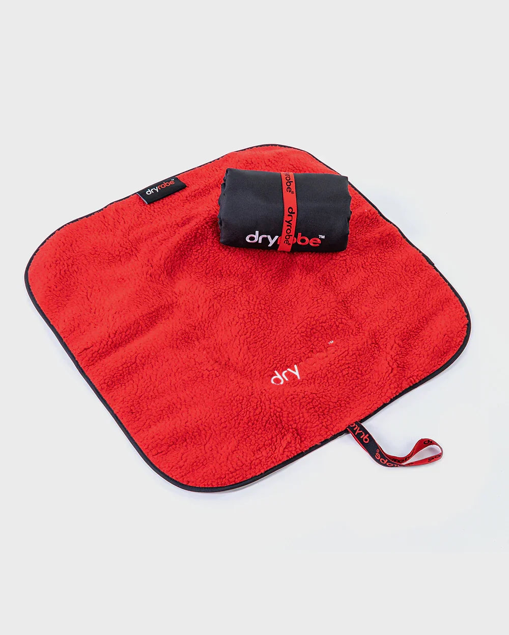 Dryrobe® CHANGE MAT - BLACK/RED