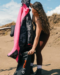 Dryrobe® COMPRESSION TRAVEL BAG - BLACK